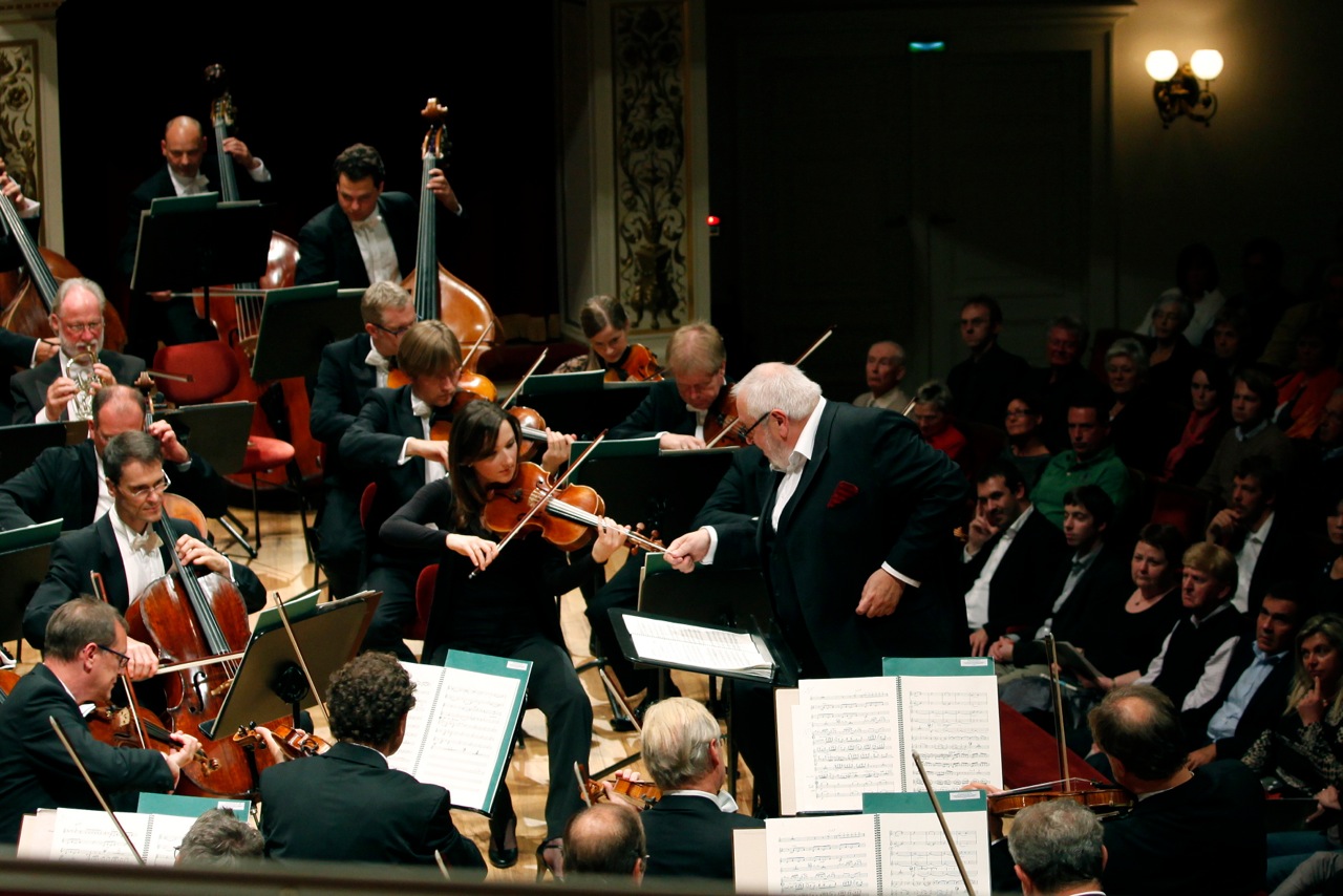Michail Jurowski conductor Russian music classical live performance