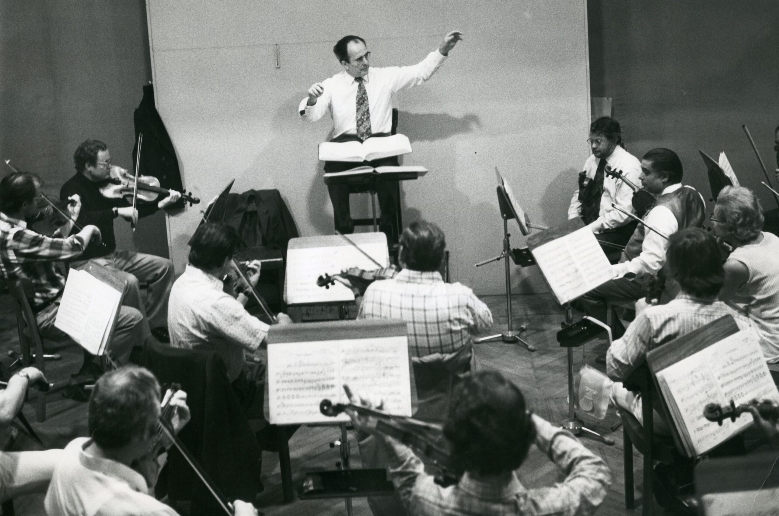 conductor, maestro, Wolfgang Sawallisch, proben, rehearsal, musicians